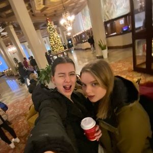 Meet your Posher, Anna